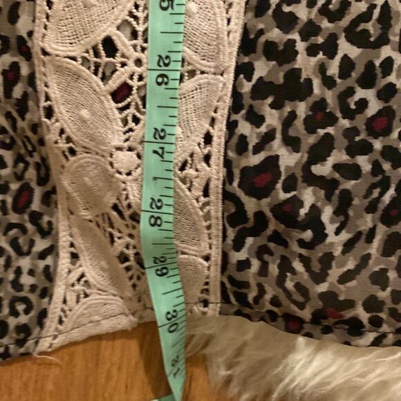 Democracy Women’s Animal Print & Lace Tunic Top EUC Sz 1X Flow Hippie Polyester - Picture 12 of 12